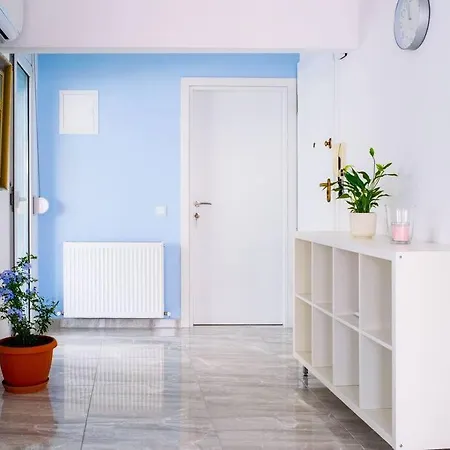 Flowery Penthouse In Centre Of Апартаменты